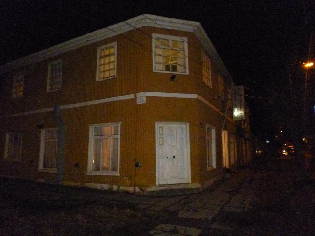 Mi Residencial Pension Punta Arenas Buitenkant foto