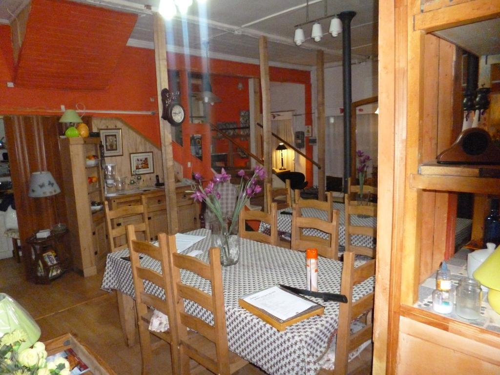 Mi Residencial Pension Punta Arenas Buitenkant foto