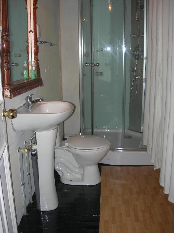 Mi Residencial Pension Punta Arenas Buitenkant foto